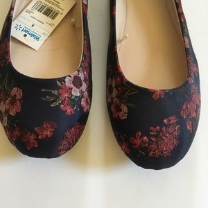 Floral flats